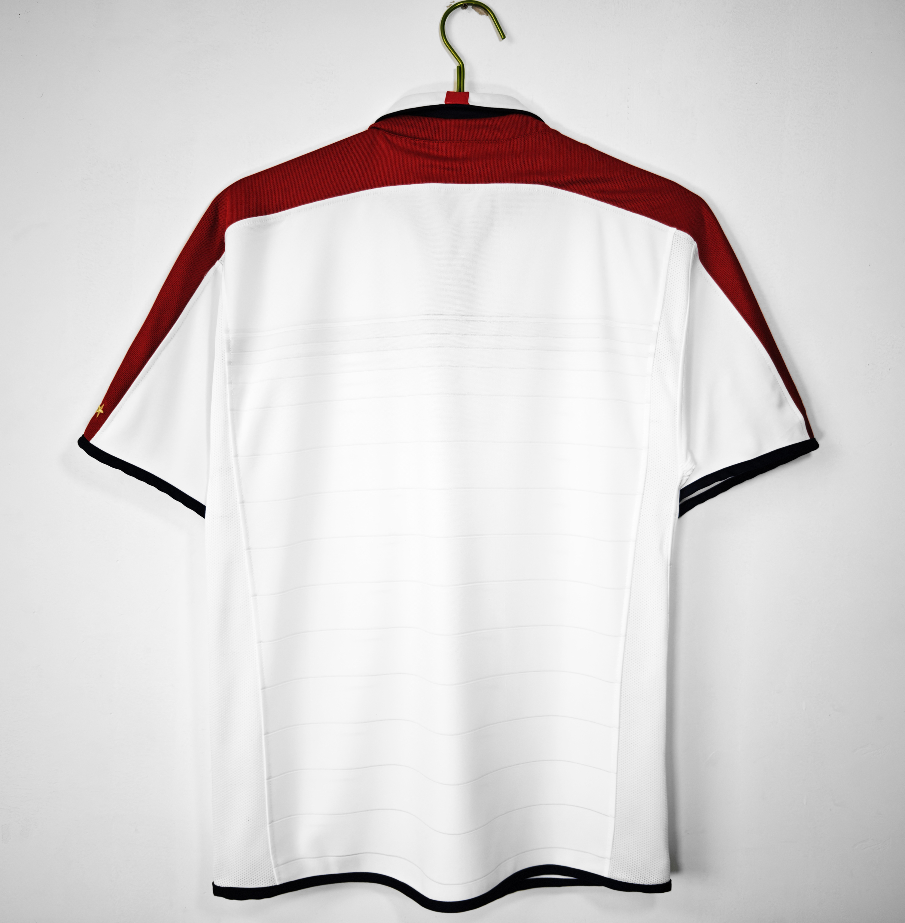 England Home Retro Jersey 2004/05