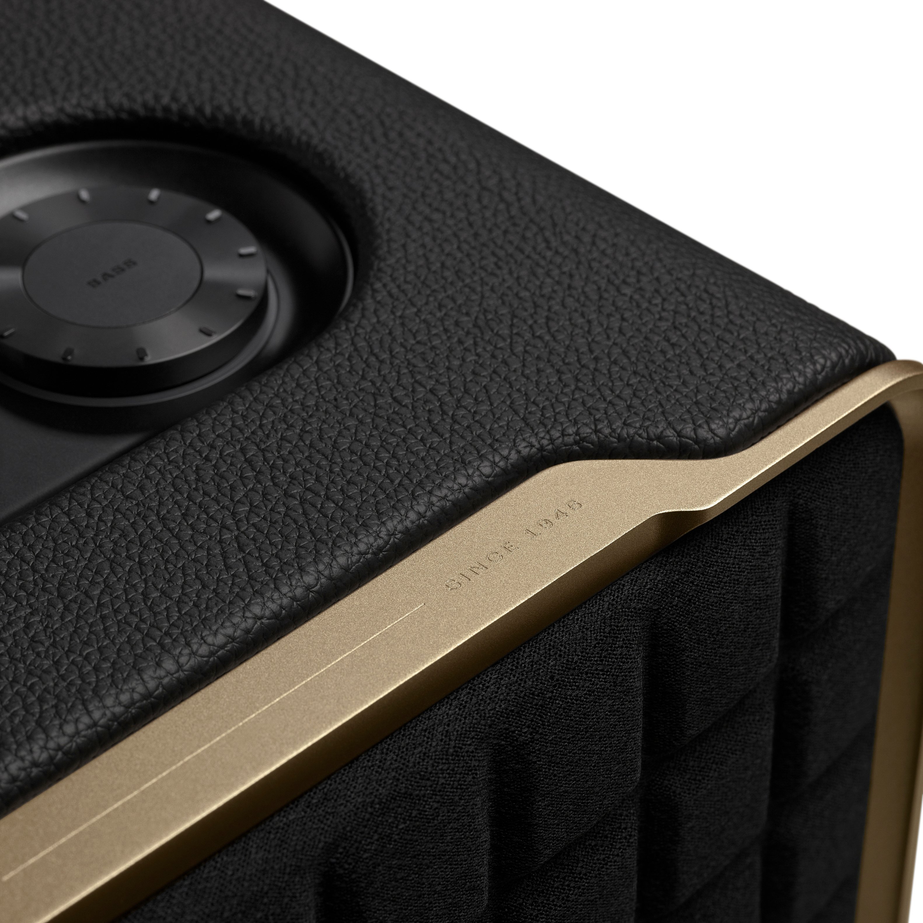 JBL - Authentics 500 Smart Home Speaker - Black