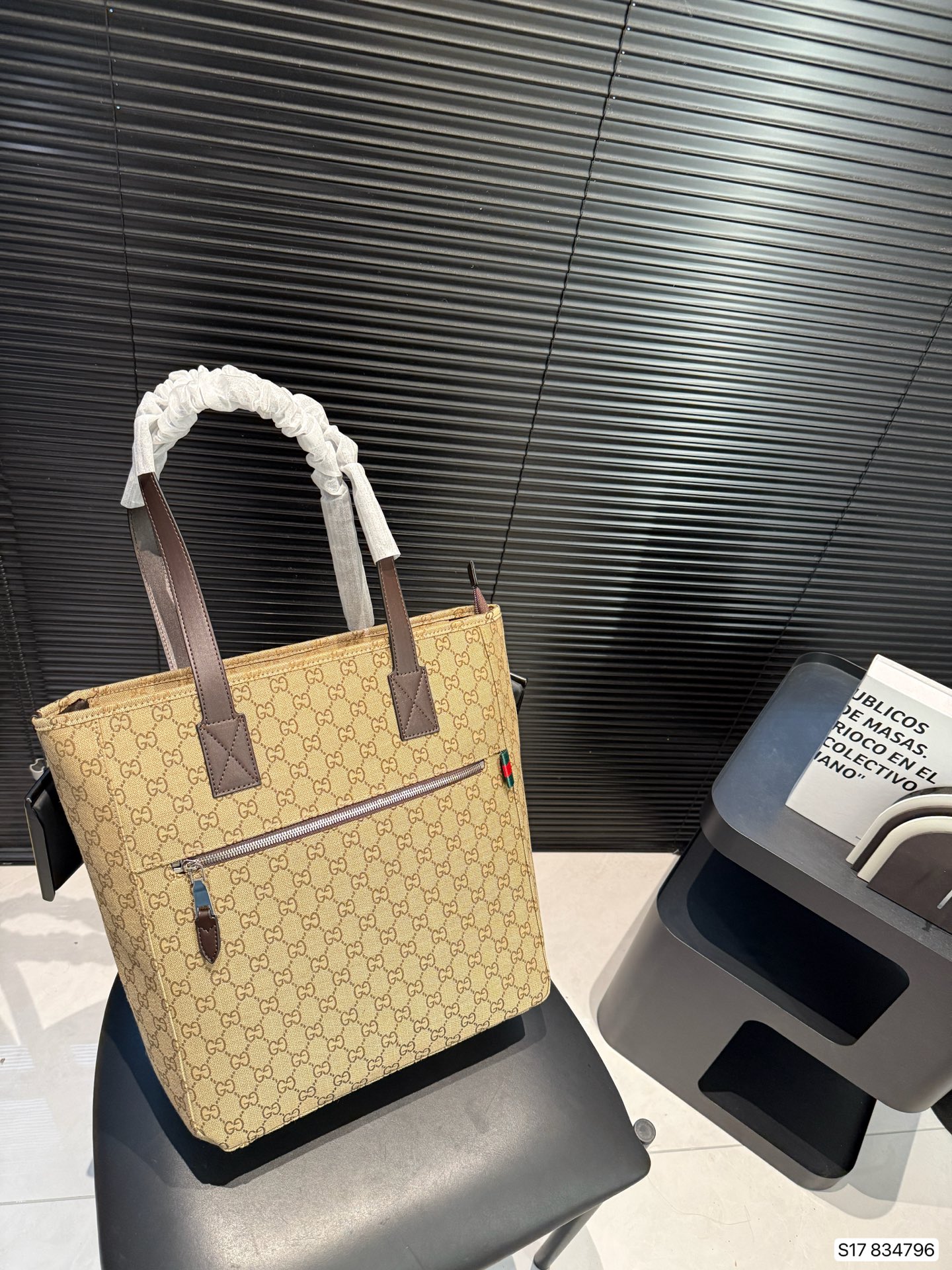 GUCCI monogram canvas bag - cnluxepick