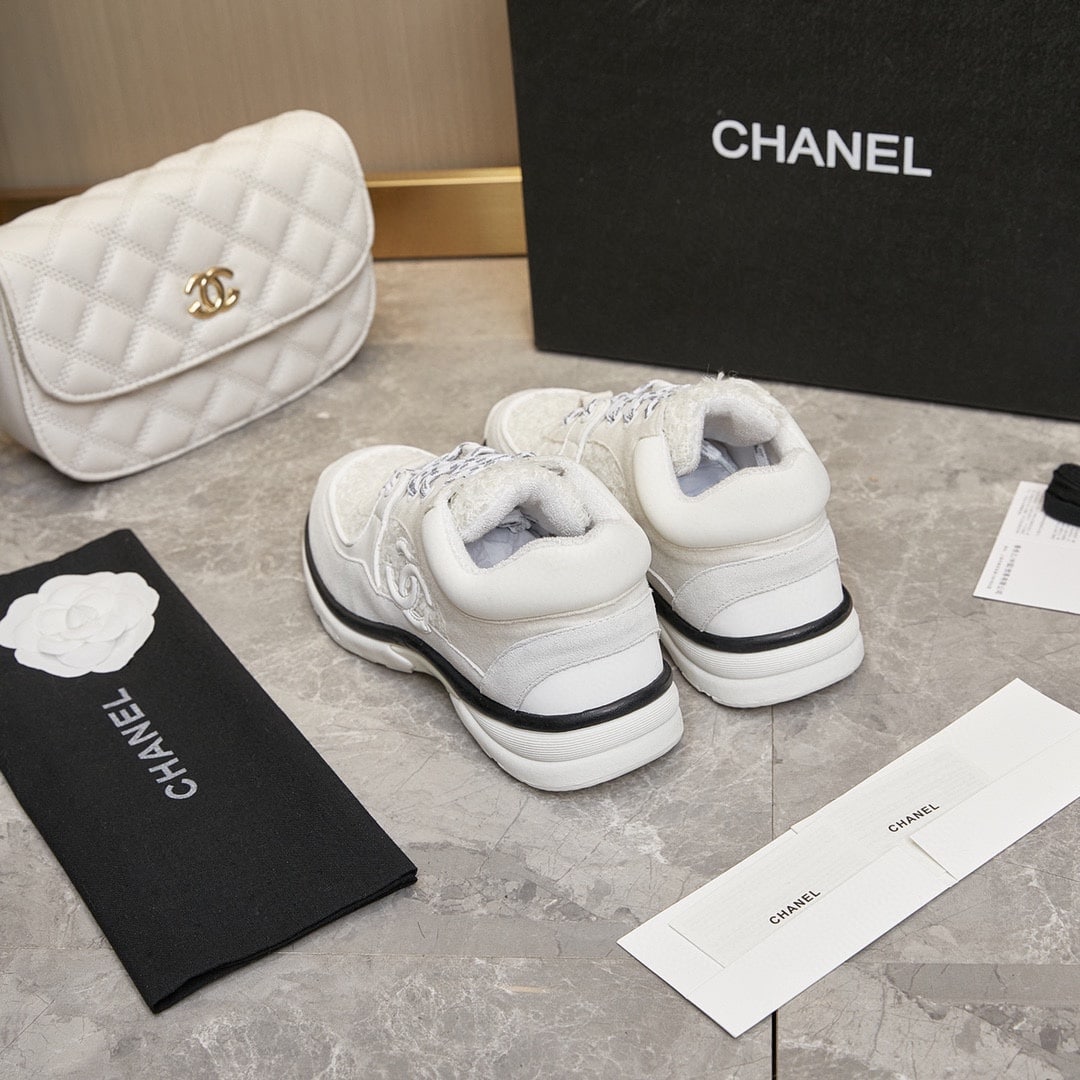 Chanel Velour Tweed Cc Sneakers White