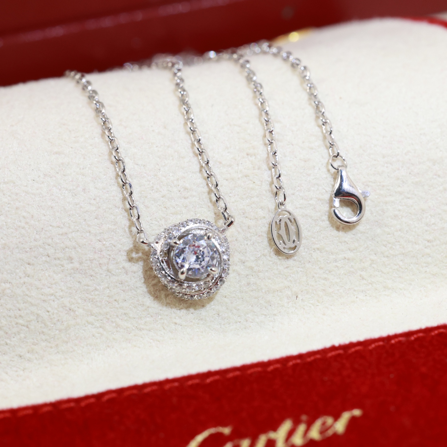 Cartier classic necklace - cnluxepick