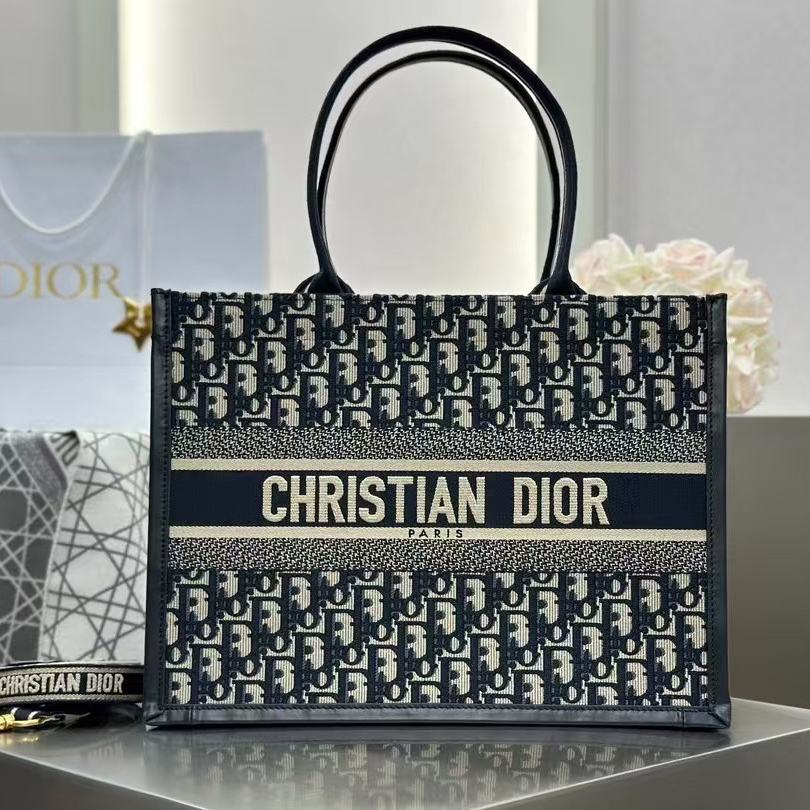 Dior Book tote Oblique handbag - cnluxepick