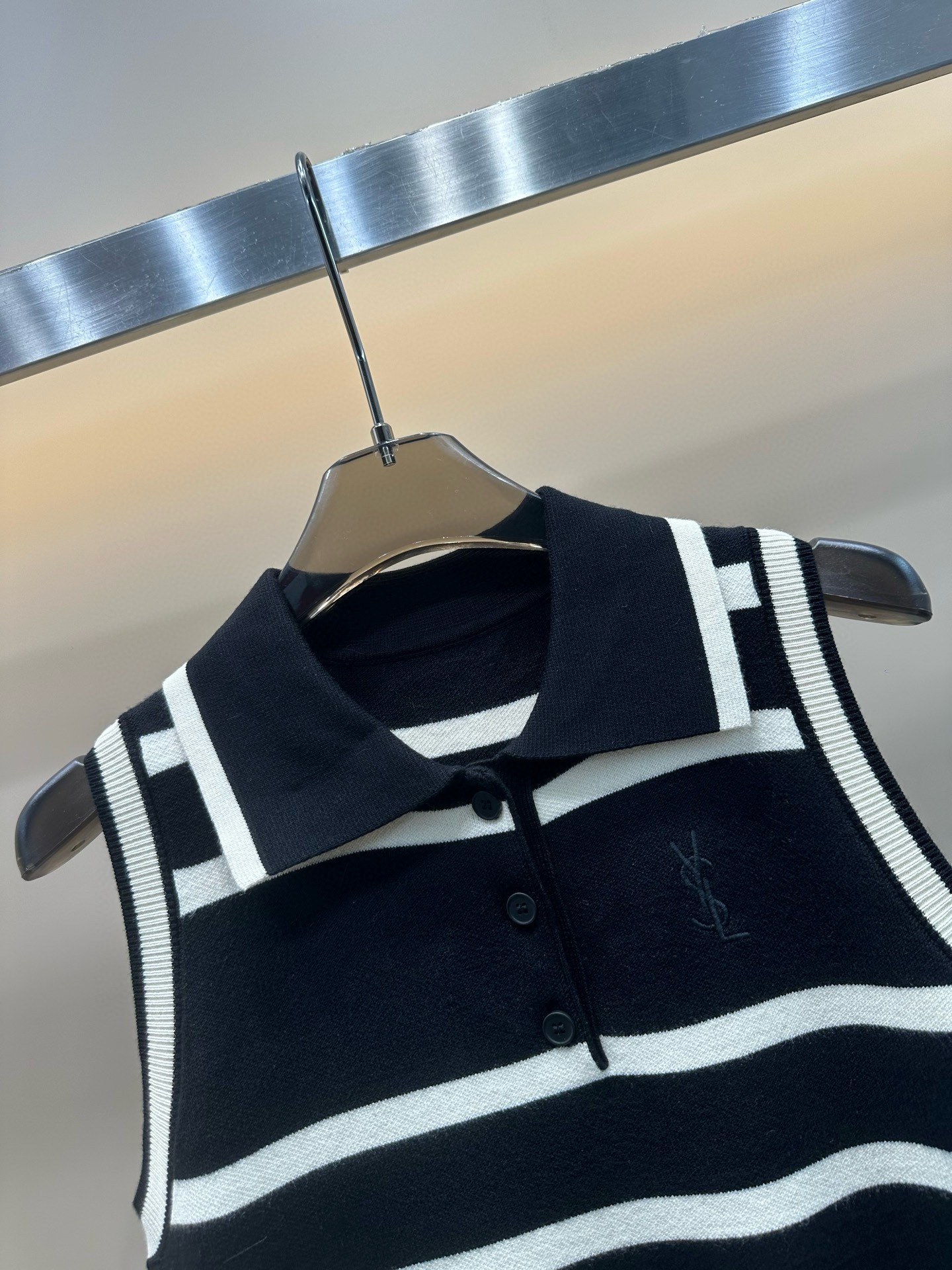 YSL letter embroidered striped lapel knitted vest - cnluxepick
