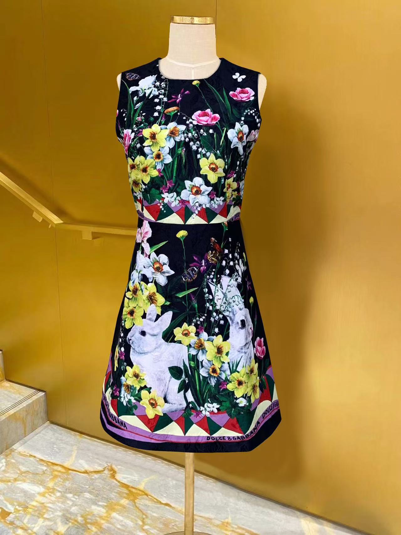 Dolce & Gabbana One-piece Skirt - cnluxepick