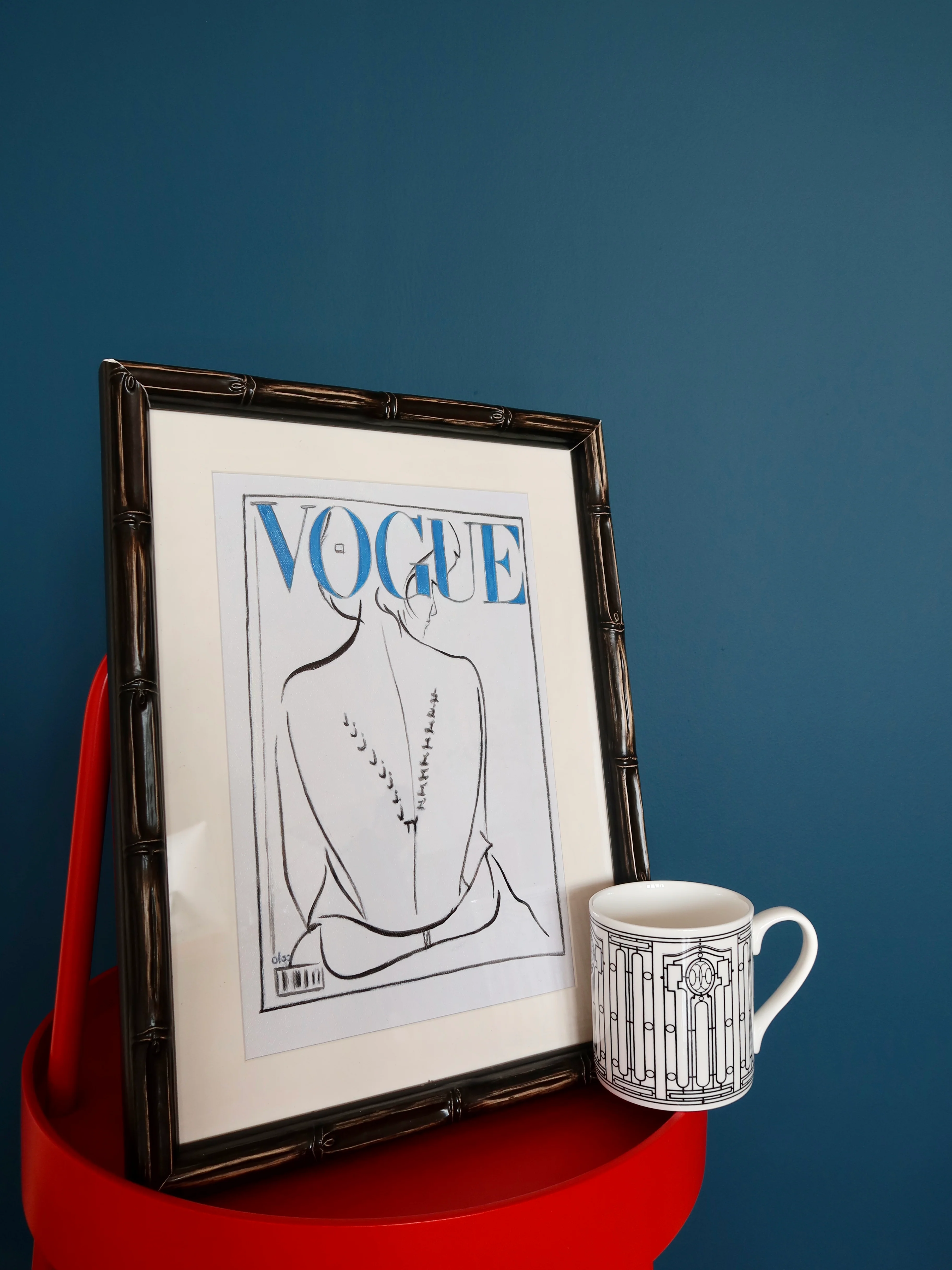 DC005 - French Architectural Series Coffee Mug: A Touch of Elegance for Your Daily Brew