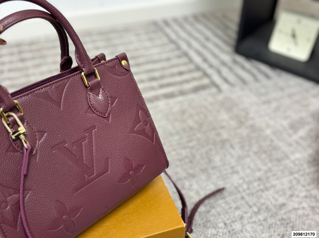 LV onthego tote bag - cnluxepick