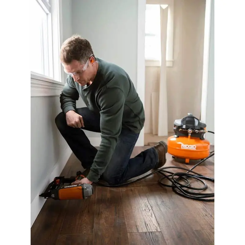 Portable 6-Gallon Electric Compressor Kit – Includes 18GA Brad Nailer, 16GA Straight Nailer, and 18GA Stapler (Model R69603FK)
