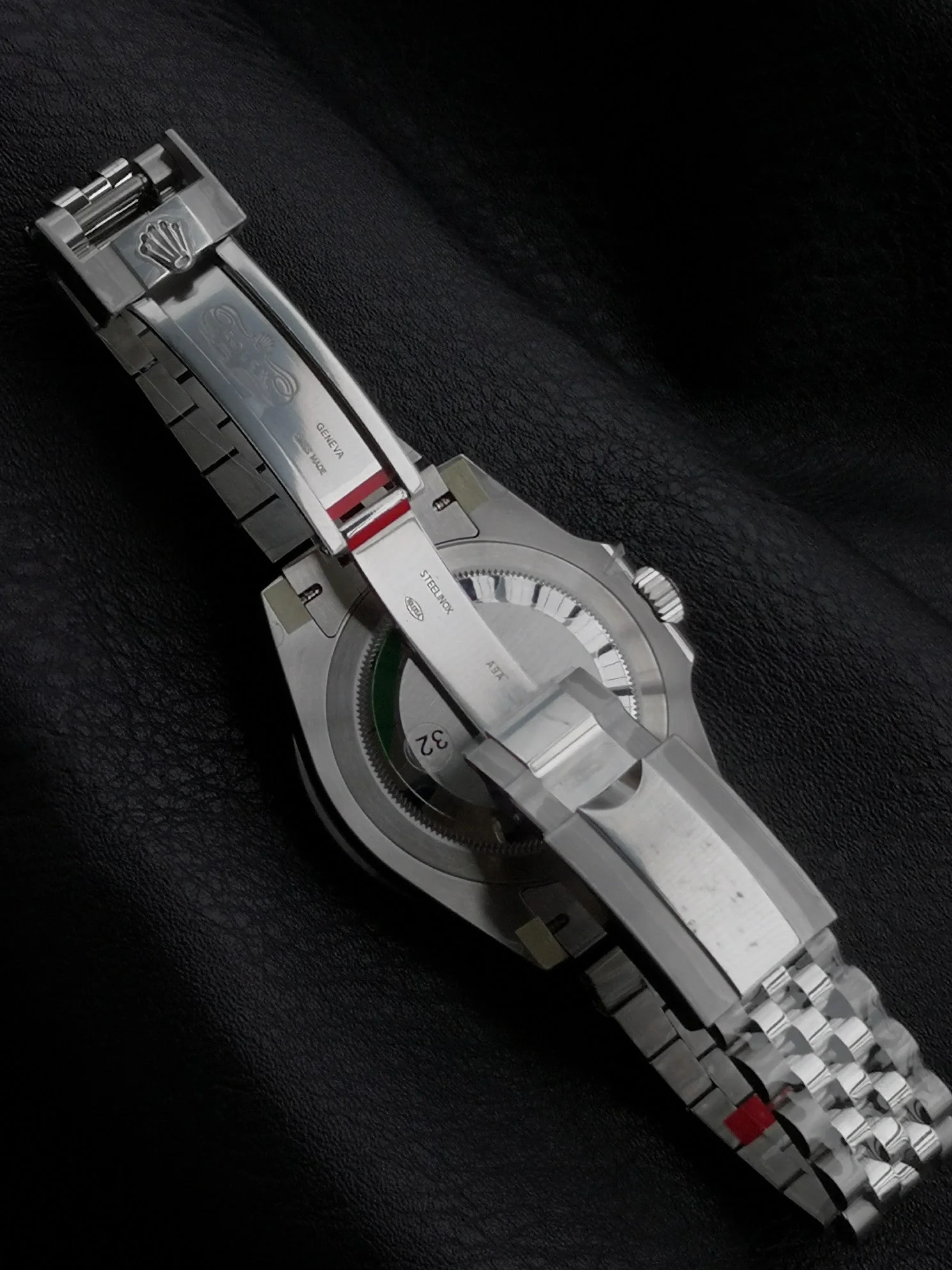 Rolex GMT Master 40mm Silver Black Dial