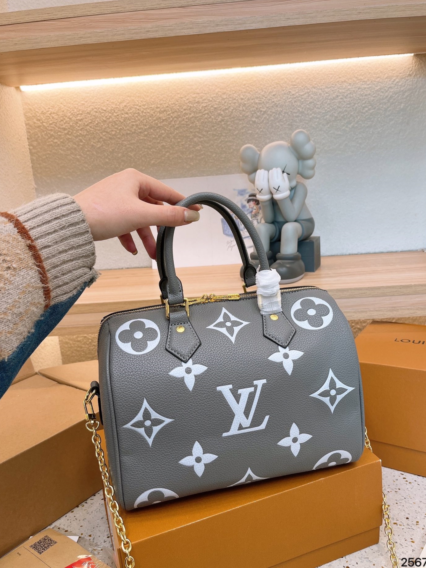 Louis Vuitton Speedy Bandouli Re 20 Monogram Empreinte Leather 20Cm M46575