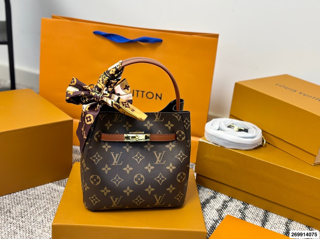 LV Small Bucket Bag - cnluxepick