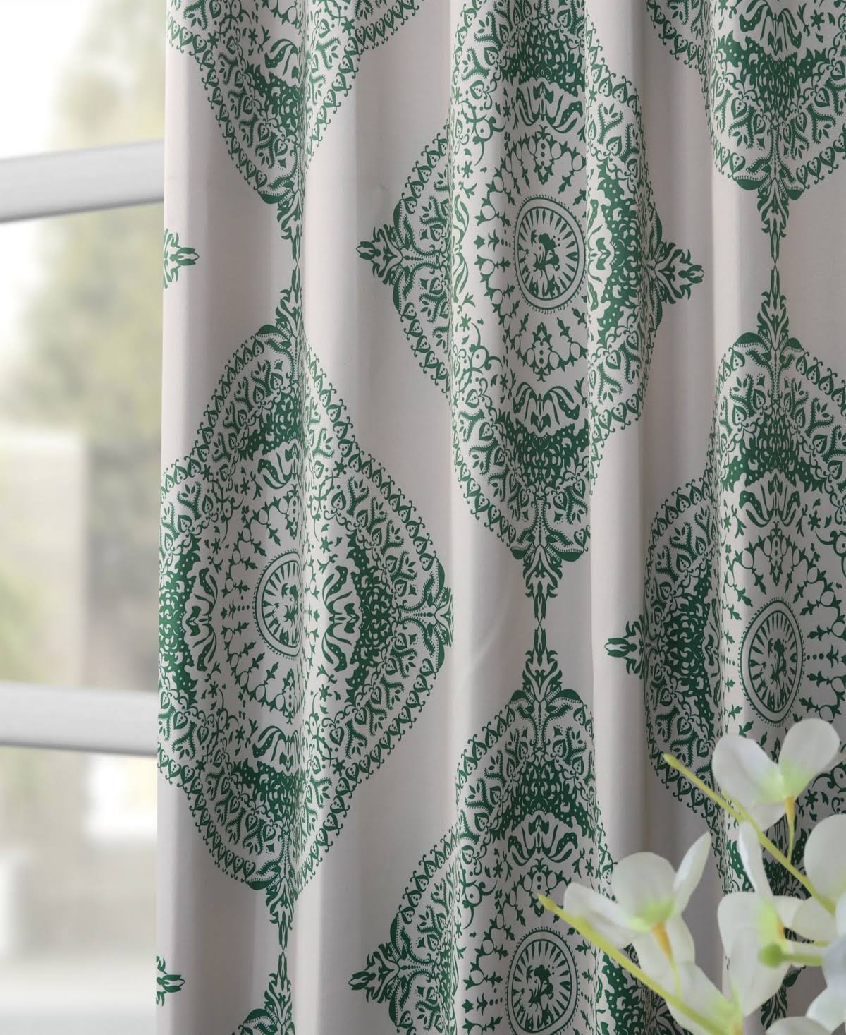 Exclusive Fabrics Furnishings Henna Blackout 50