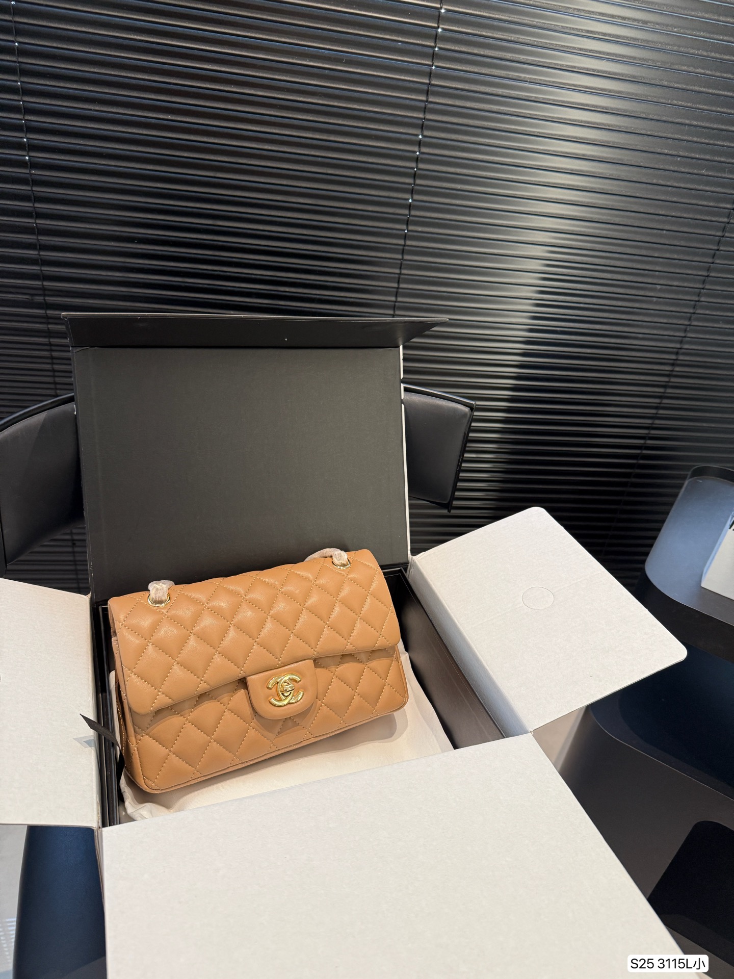 Chanel CF Chain Bag - cnluxepick