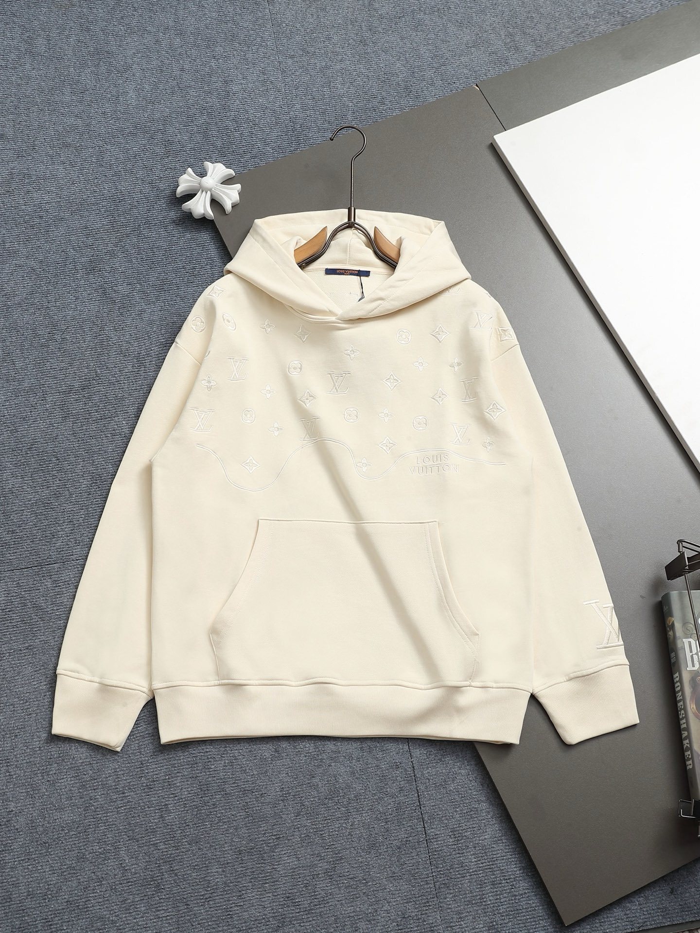 Louis Vuitton Classic Embroidered Hooded Sweatshirt - cnluxepick