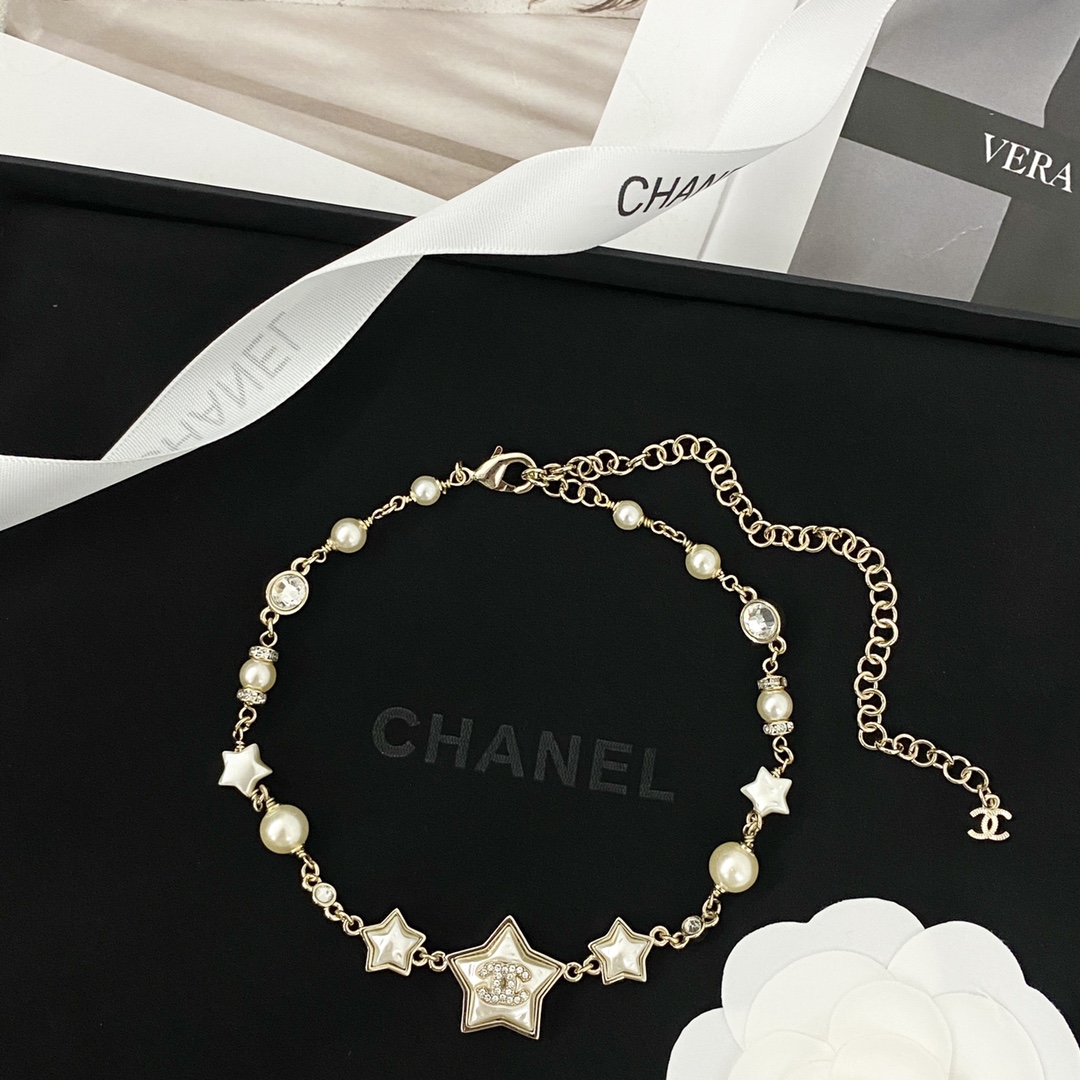 Chanel Mother-of-Pearl Star Necklace - cnluxepick