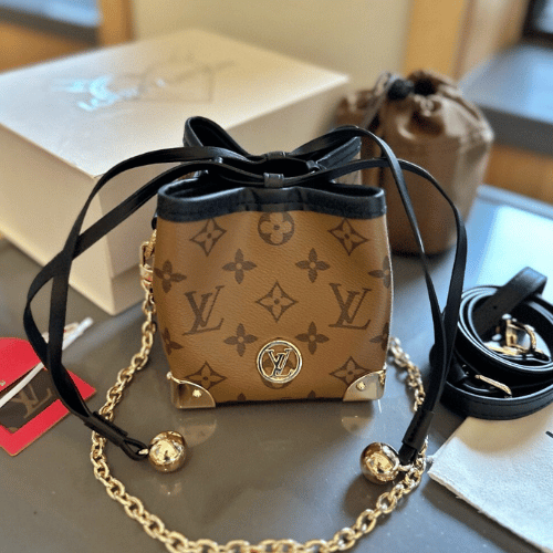 Louis Vuitton Noé Purse Monogram 4.7 Inches