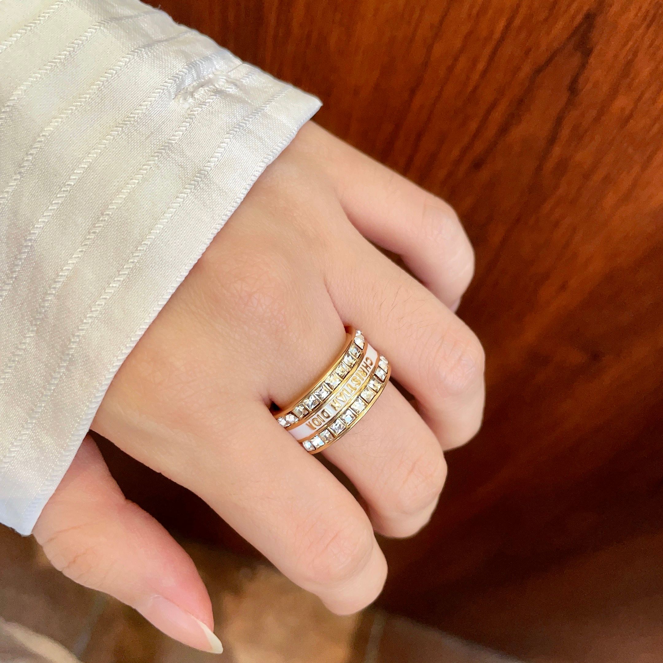 Dior Pentagram Ring - cnluxepick