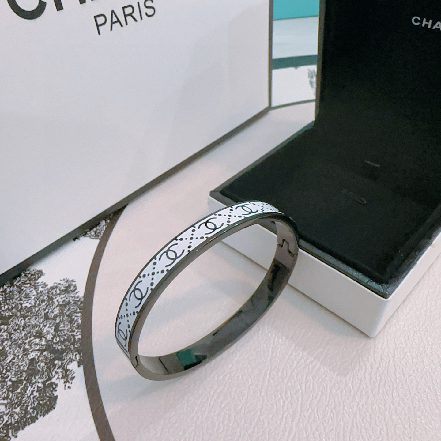 Chanel steel bracelet - cnluxepick