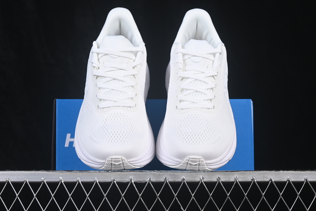 HOKA One One Clifton 11 Running Shoes