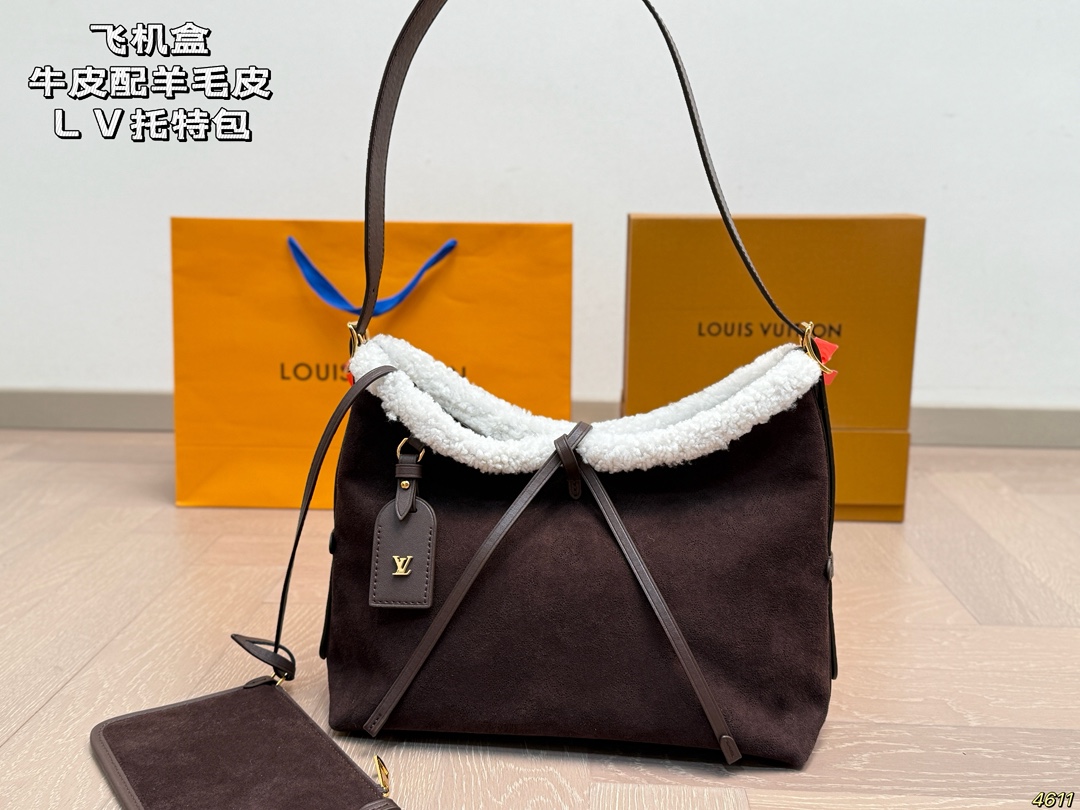 LV Fall/Winter Tote Bag - cnluxepick