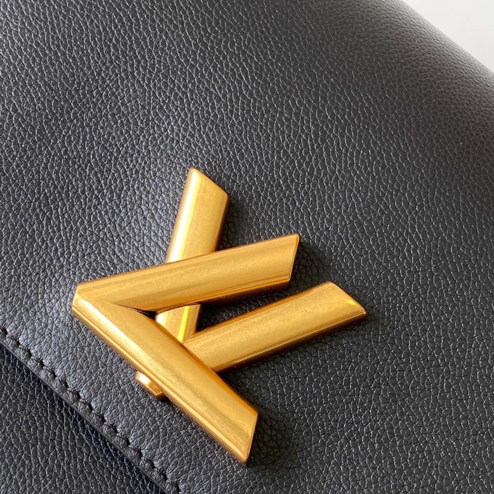 [Premium Quality] – Louis Vuitton Soft Twist Black 10.6 Inches M24639