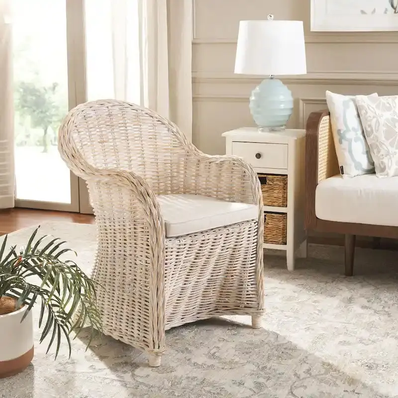 SAFAVIEH Sinja Yellow Rattan Club Chair – Compact 24″W x 26″D x 35″H Design