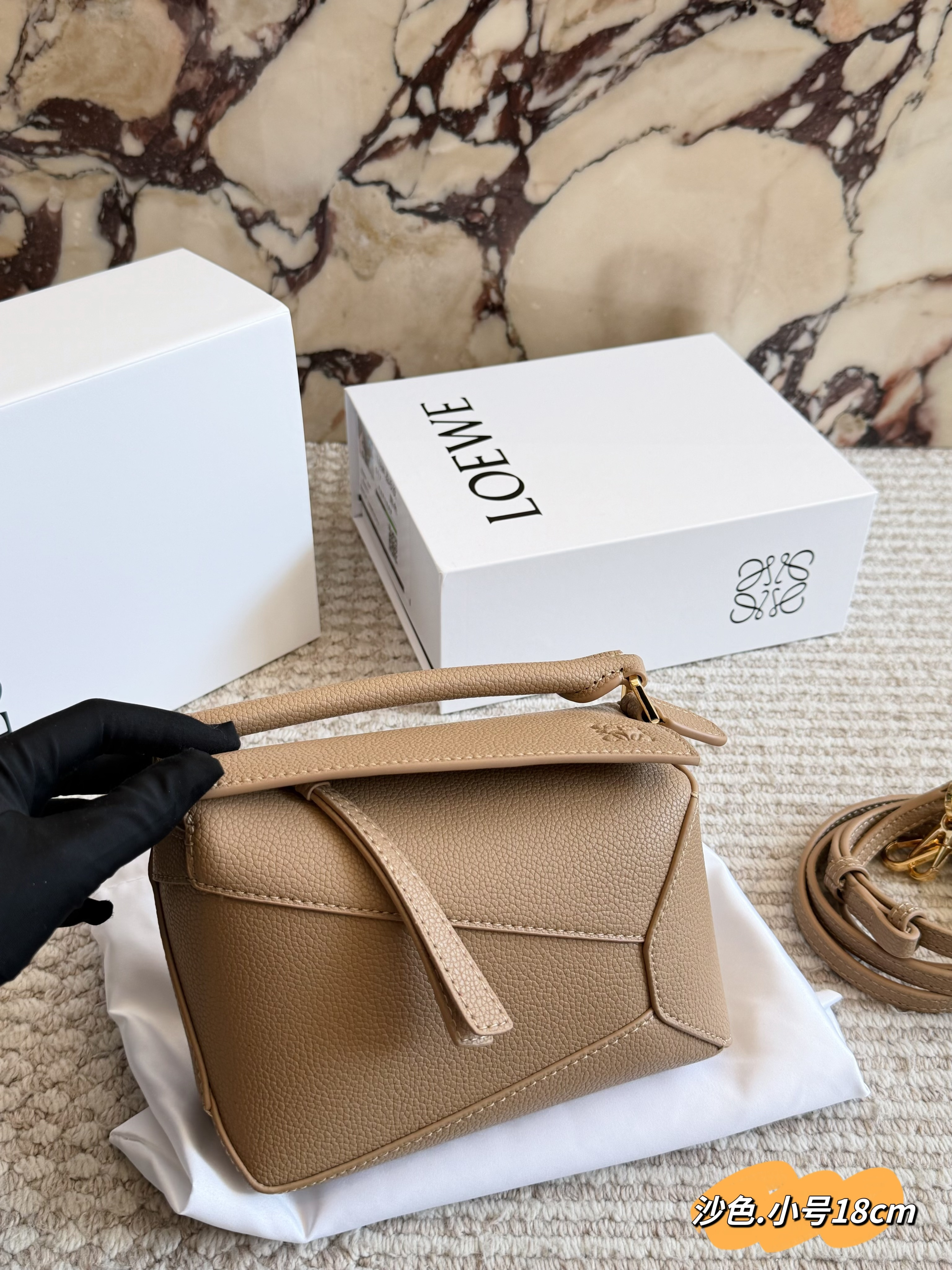 Loewe geometric puzzle bag - cnluxepick