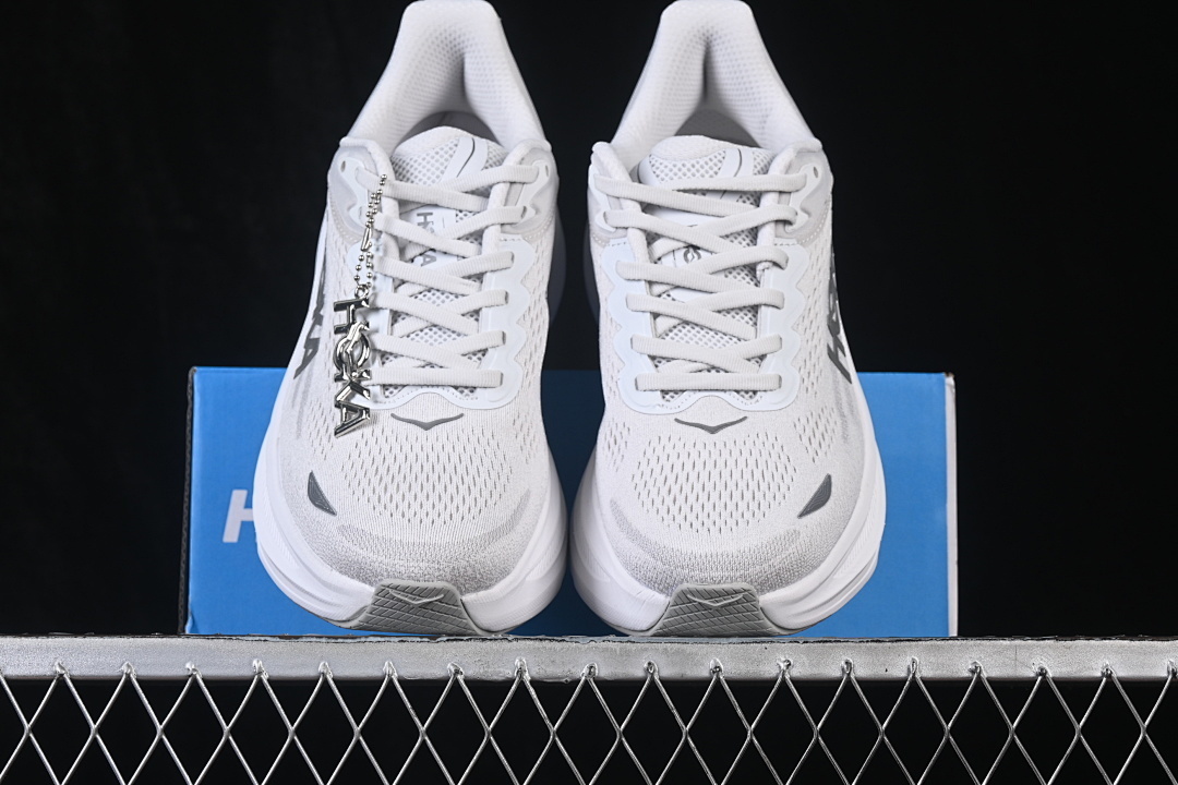 HOKA One One Bondi 9 Running Shoes