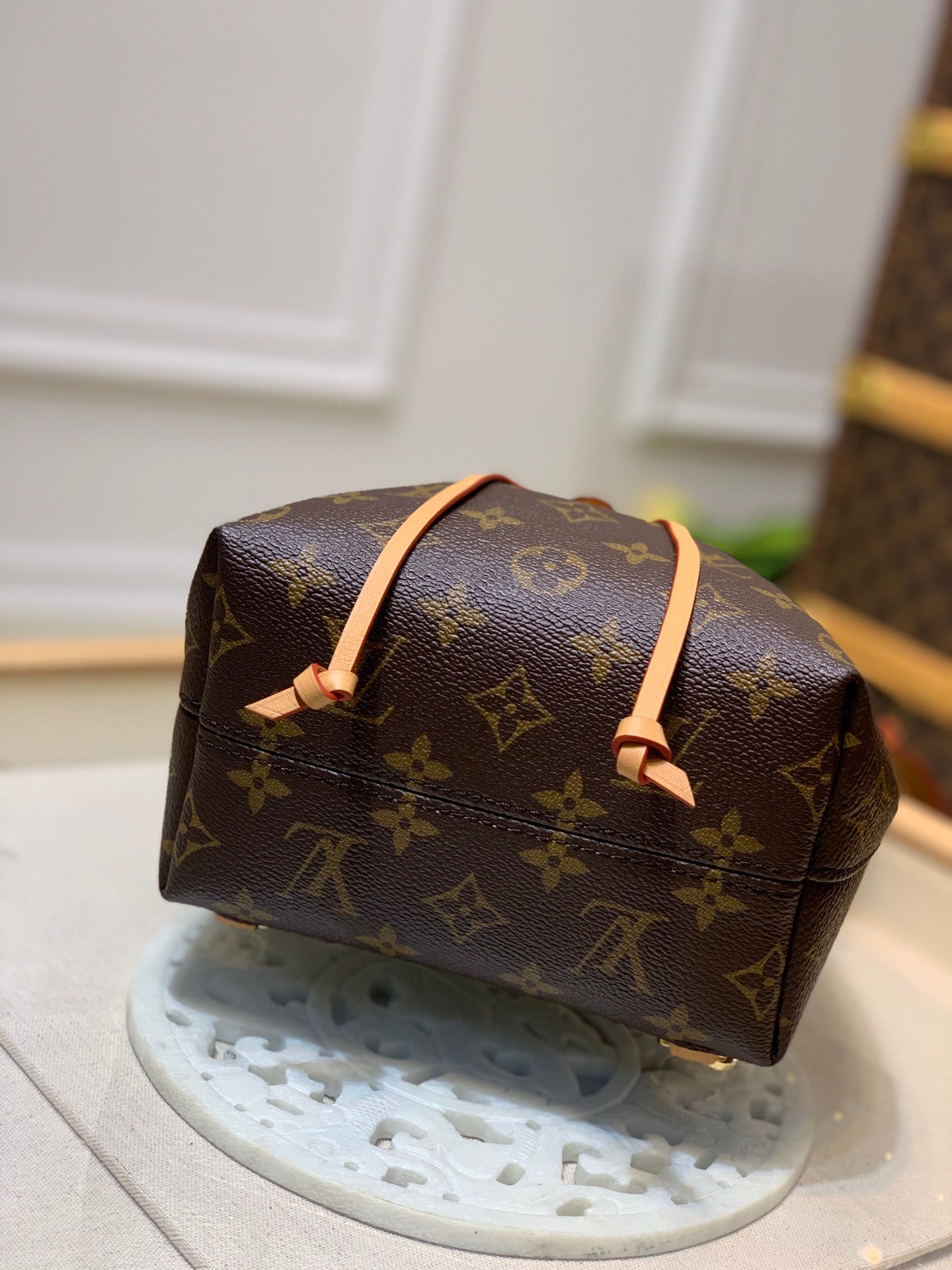 Louis Vuitton Montsouris Pm 27Cm