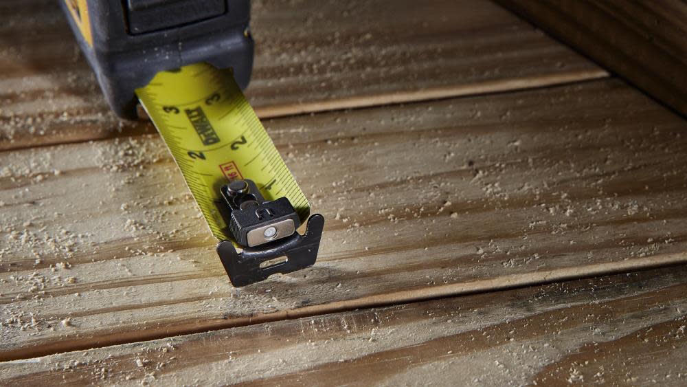 DEWALT ToughSeries Tape Measure 35′