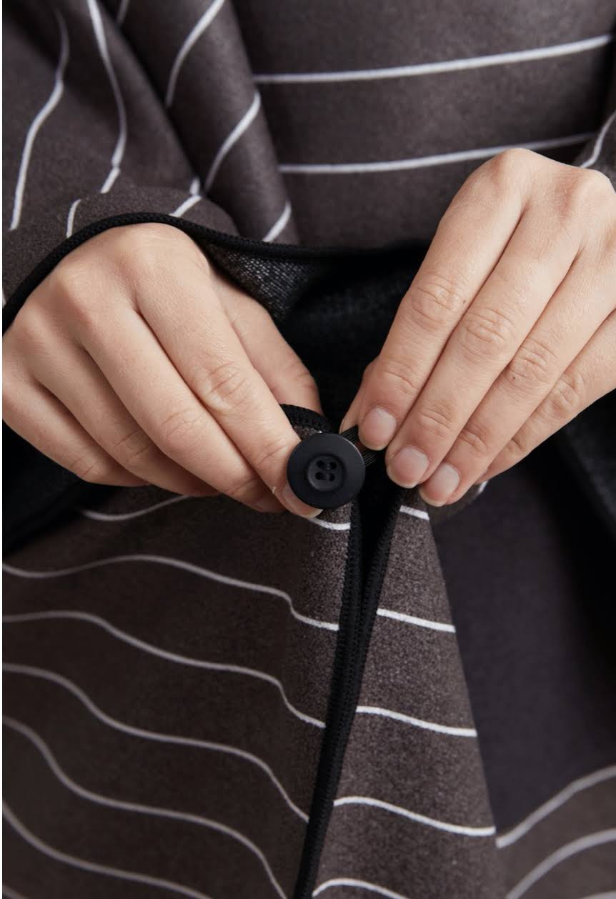 Nomadix Poncho Towel (Pinner Black)