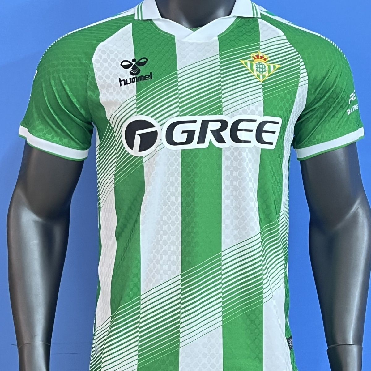 Real Betis players home 26-27