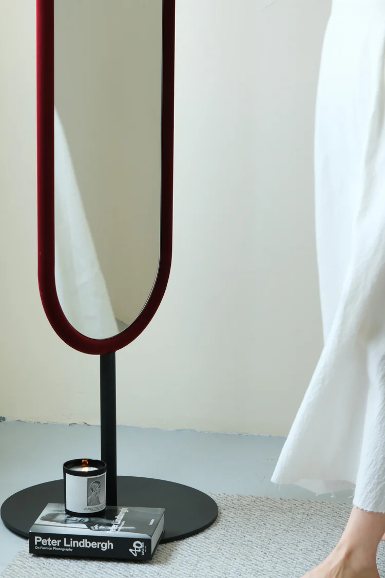 DZ015 - Paris Apartment Vintage Red Velvet Bedroom Dressing Room Entrance Floor Try-On Mirror Corner Full-Length Mirror