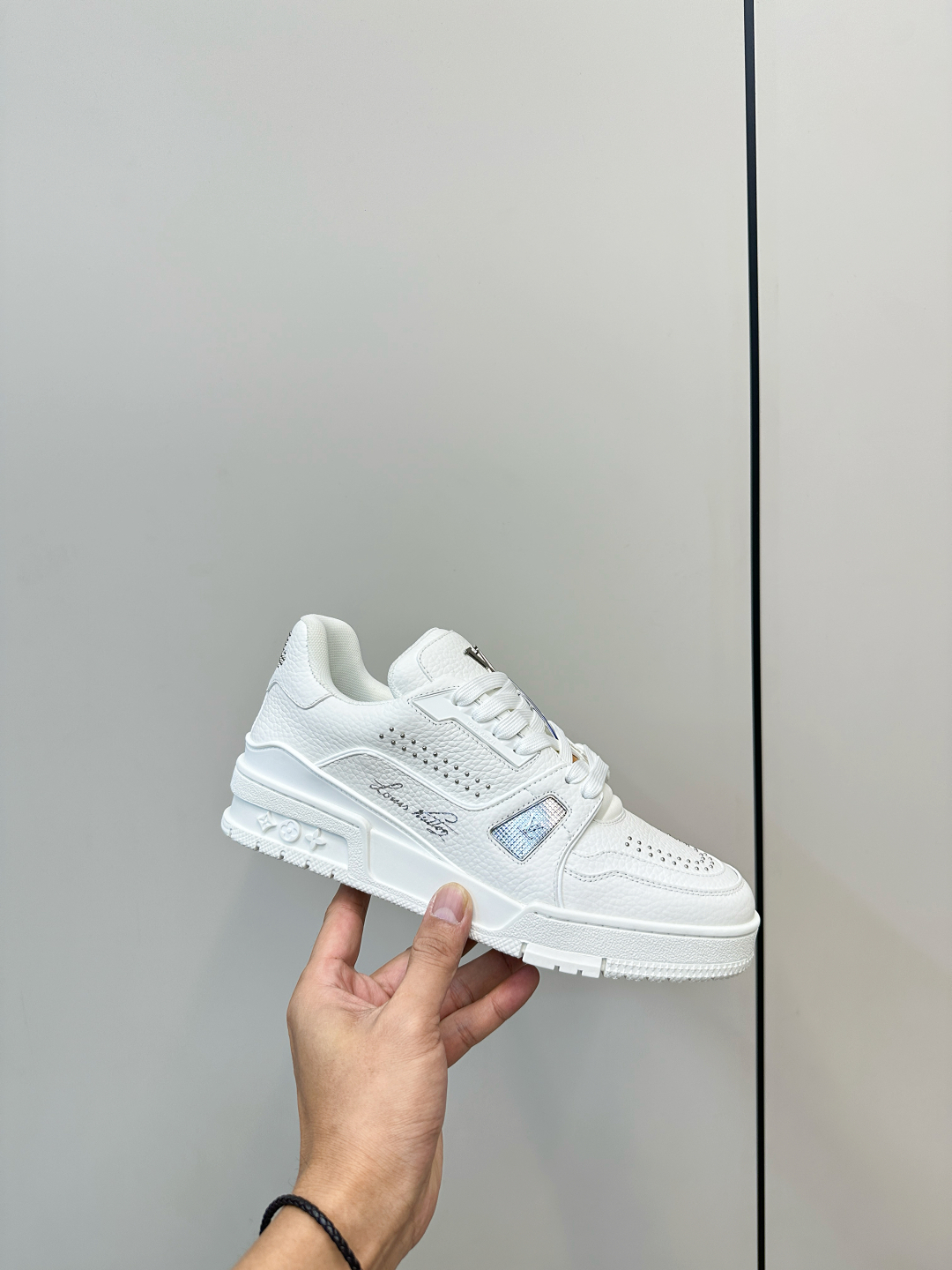 LV Trainer series of sneakers top quality - cnluxepick