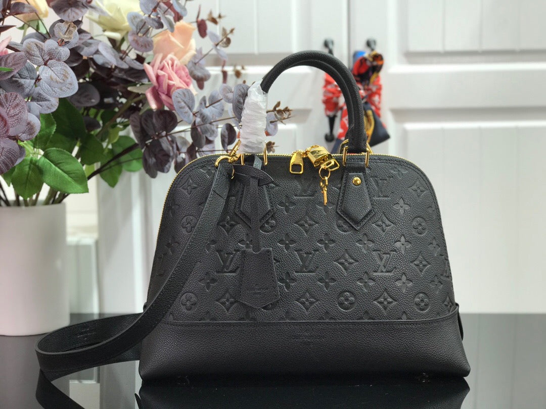 Louis Vuitton Neo Alma Pm 35Cm Black