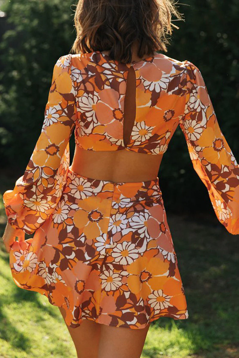 Floral Cut-Out Lantern Sleeve Mini DressClistos