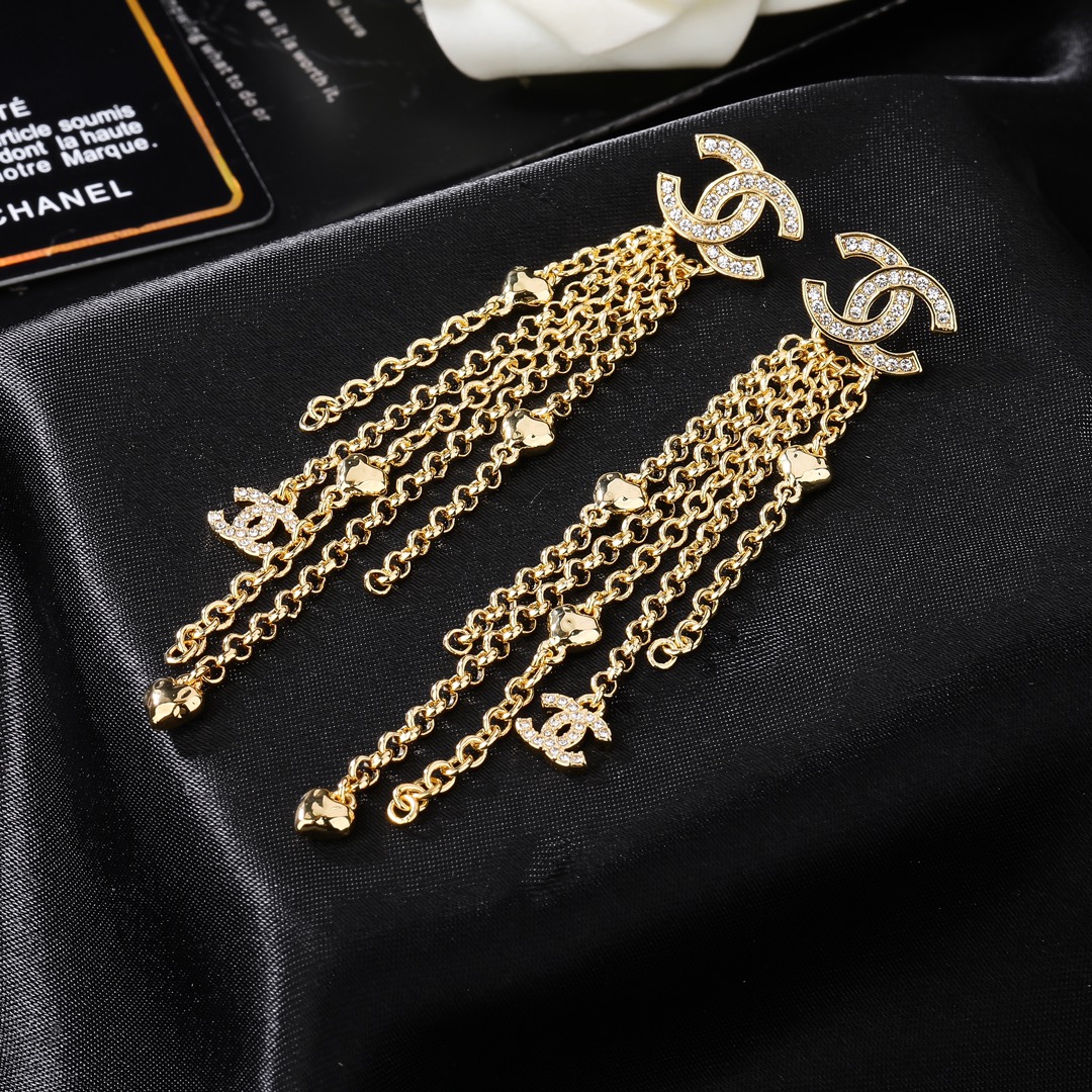 Chanel drop earrings - cnluxepick