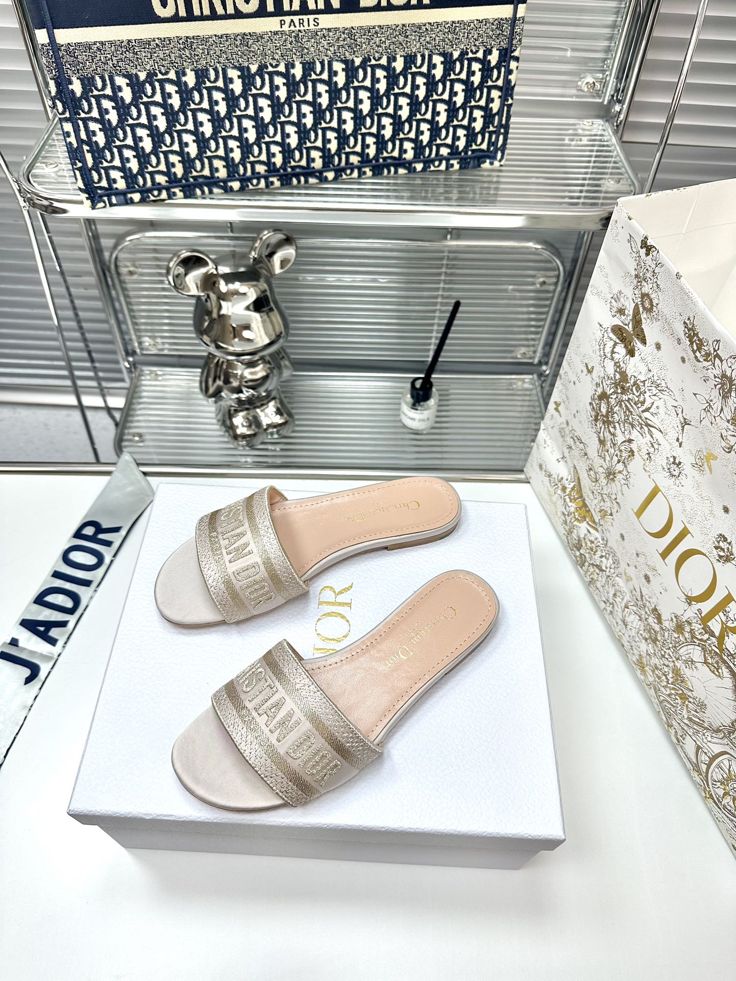 Dior Embroidery collection of flip-flops - cnluxepick