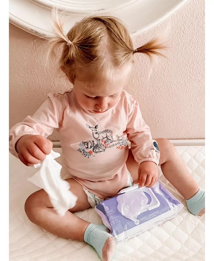 Sophie la Girafe Babycare New Baby Set; Tushy Cream, Face Cream, Hair and Body Wash and Baby Lotion, 4 packs of Water Wipes 20 Count Travel Size