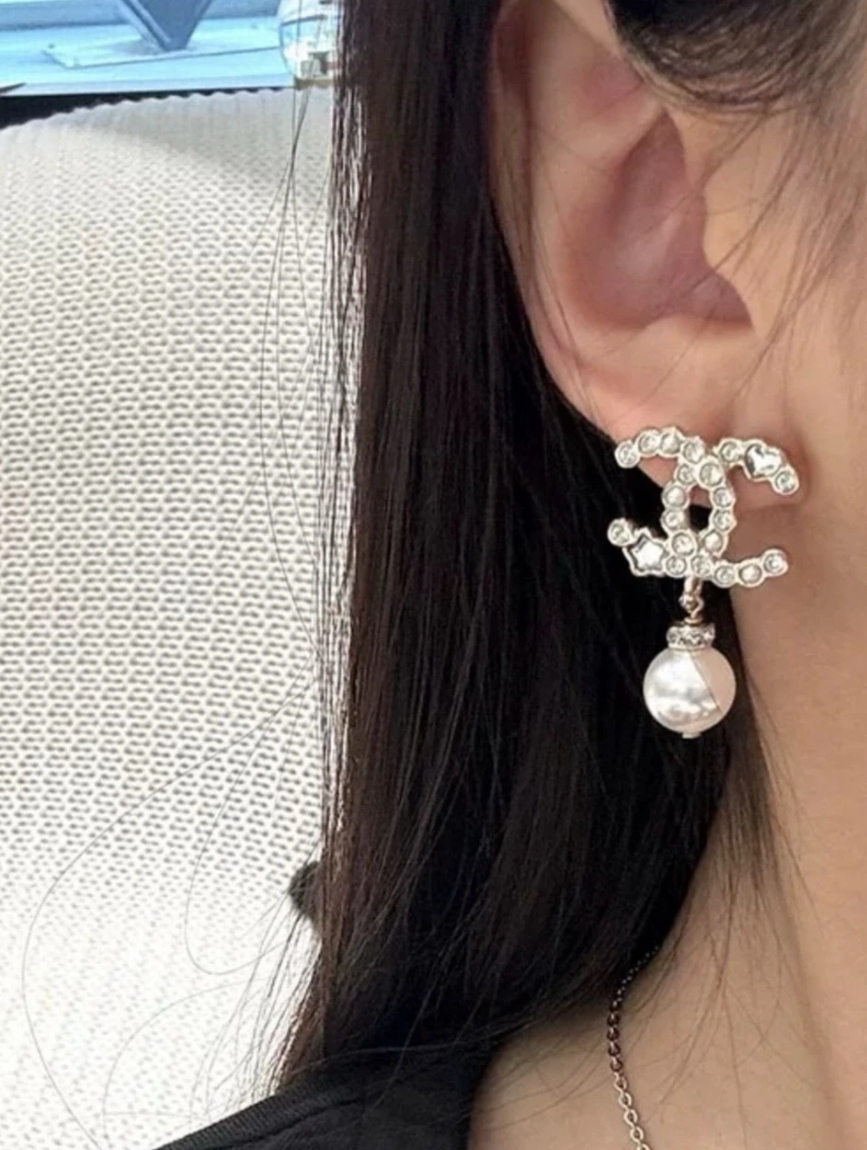 Chanel Heart Star Diamond Double C Earrings - cnluxepick
