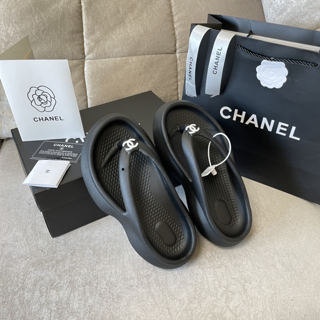 Chanel Flip Flop Sandals Black