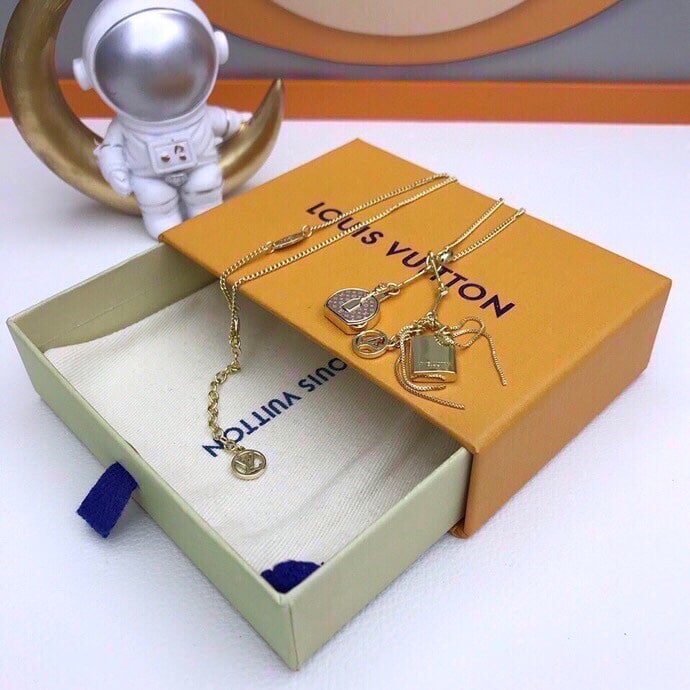 Louis Vuitton Gold Necklace