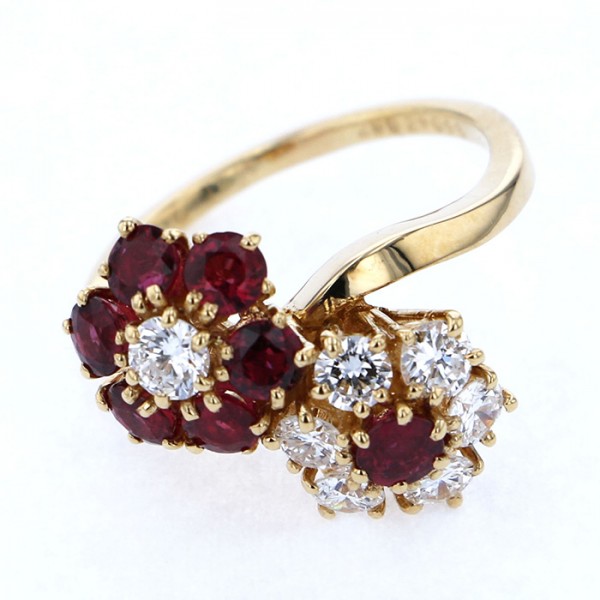 Van Cleef & Arpels Fleurette Ring 18K Yellow Gold