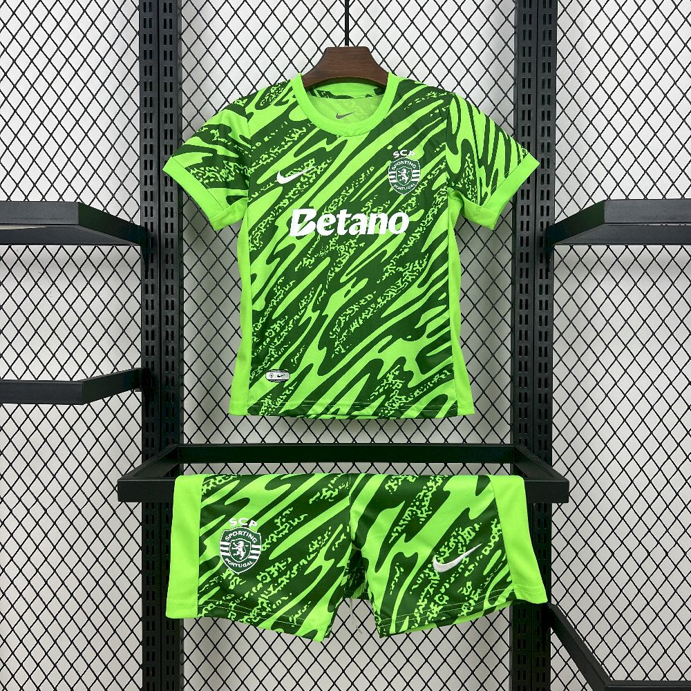 Kit Enfant Sporting Lisbonne 2025 2026€13.99