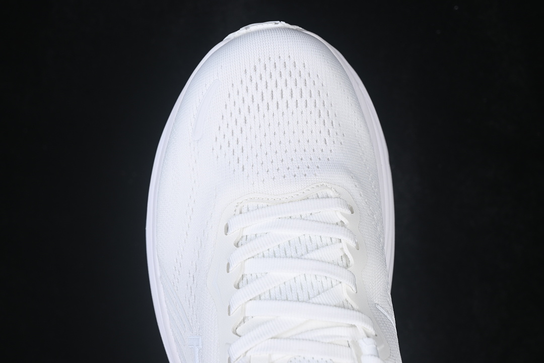 HOKA One One Clifton 11 Running Shoes