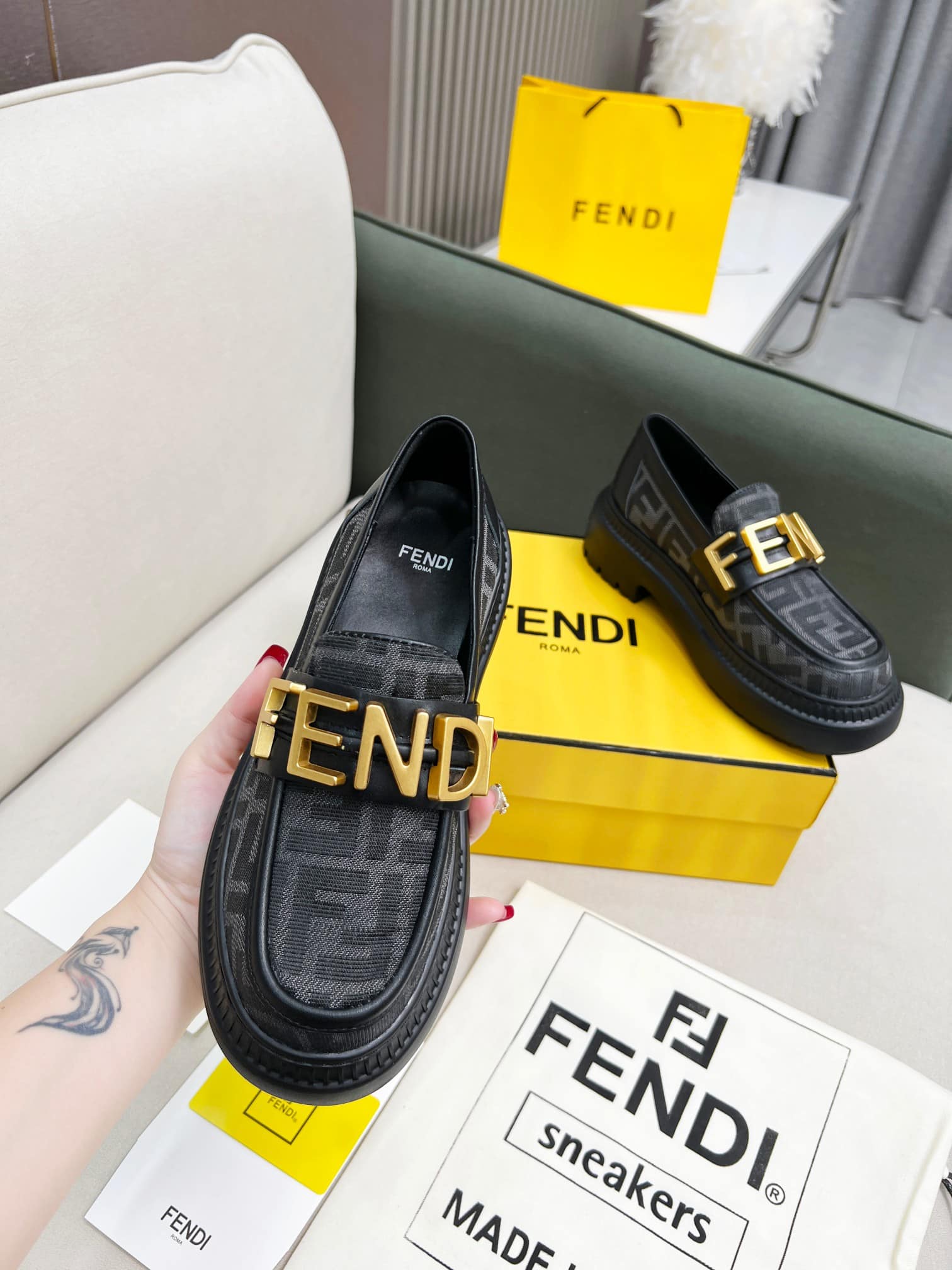 Fendigraphy Ff Leather Loafers Grey