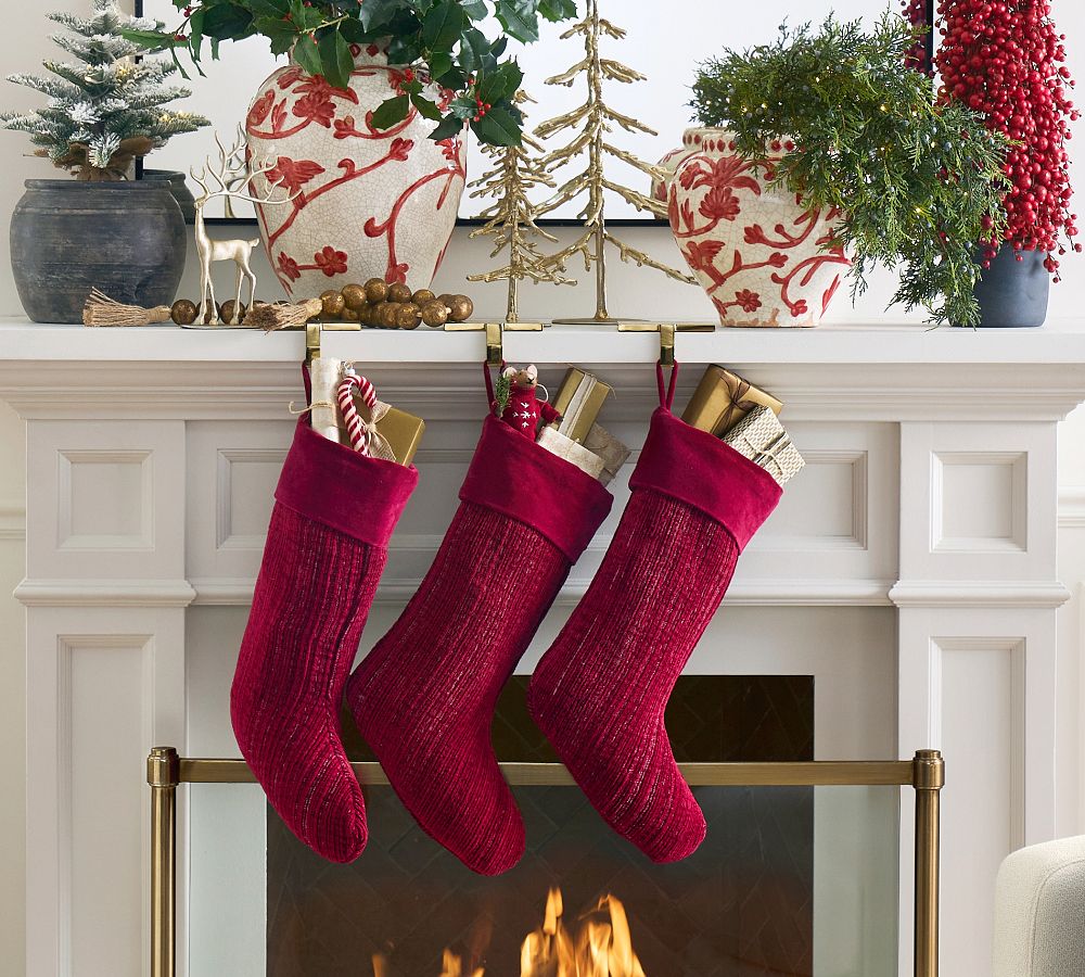 Textured Chenille Stocking  sgtnighsdesigns