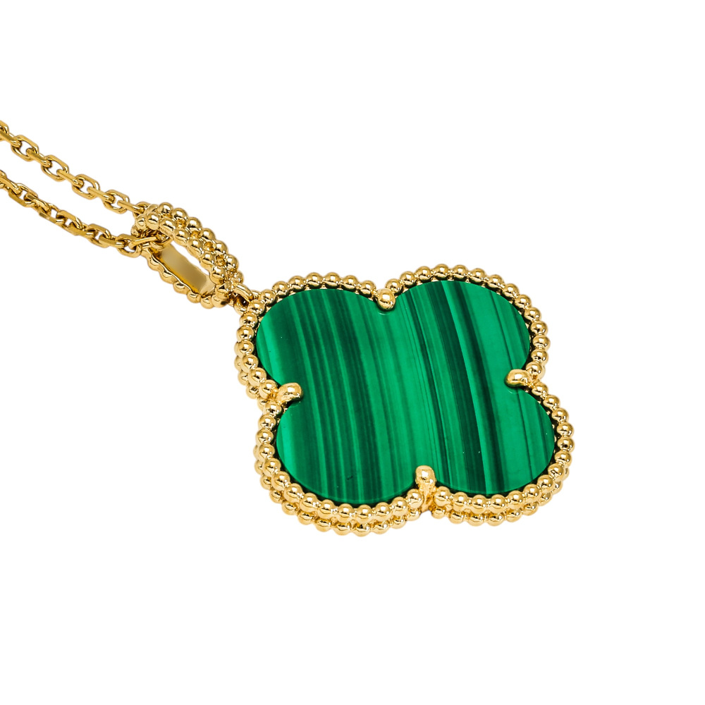 Van Cleef & Arpels Magic Alhambra Necklace 1 Motif 18K Yellow Gold Malachite VCARO3MG00