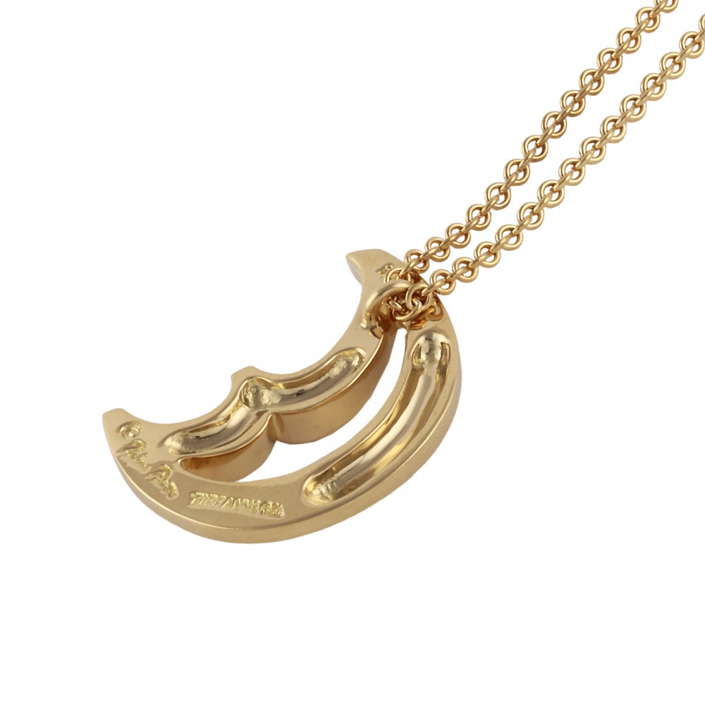 Tiffany & Co. Paloma Picasso Crescent Moon Necklace 18K Yellow Gold
