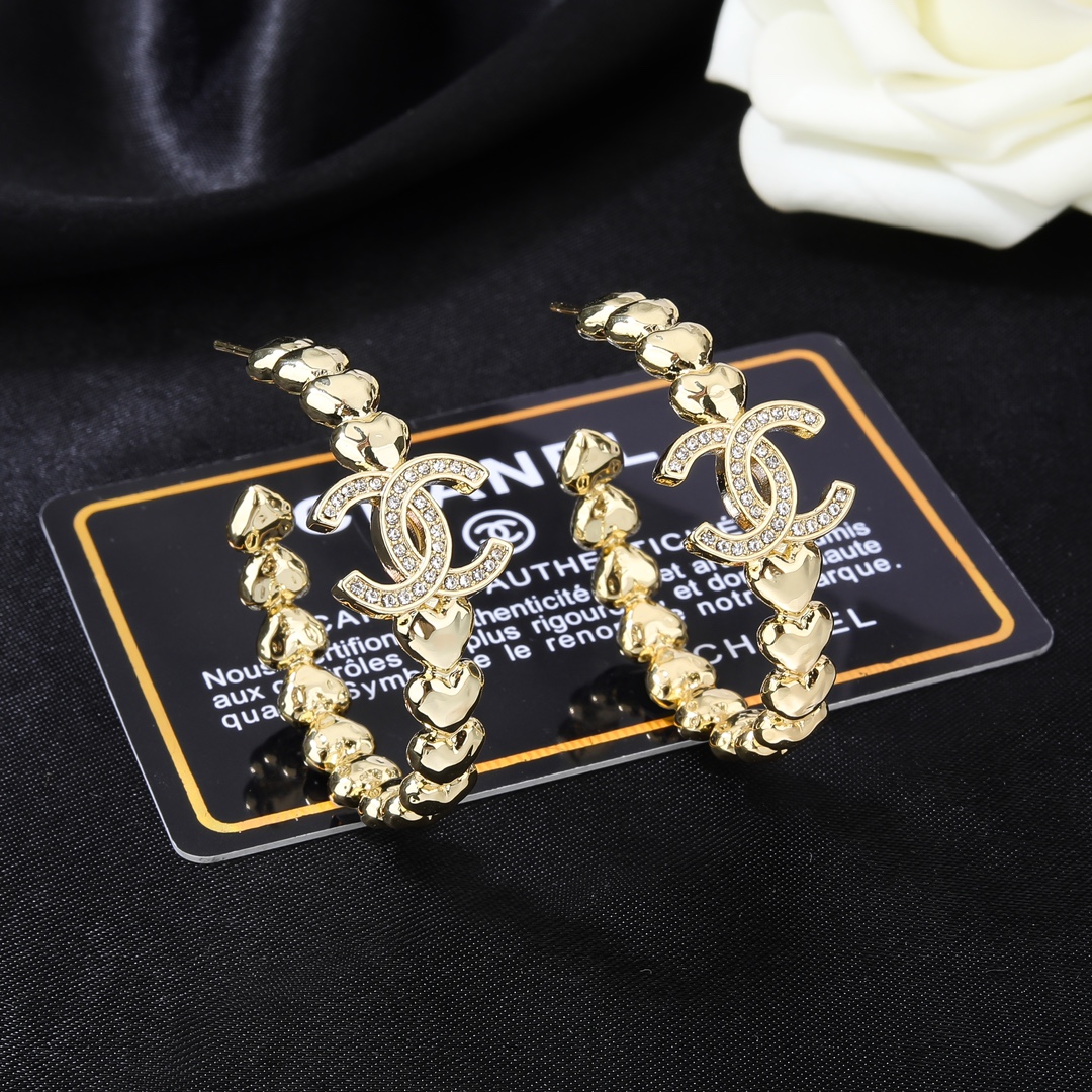 Chanel Half Circle Earrings - cnluxepick