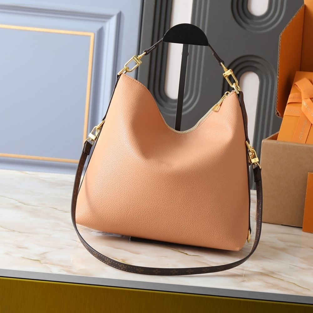Louis Vuitton Multipass Bag Arizona Beige 11.8 Inches M28029